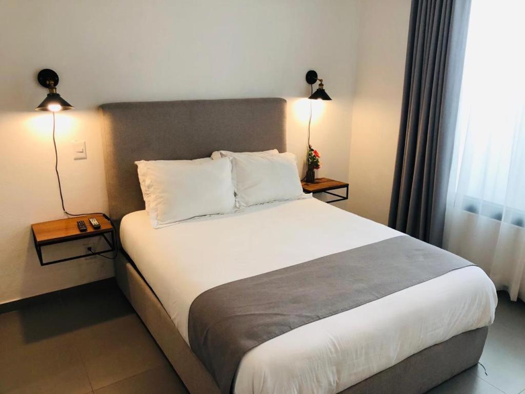 Urban Gran Plaza Aparthotel Zapopan Exterior foto